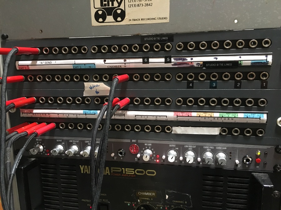 Echo chamber and tie line patching
